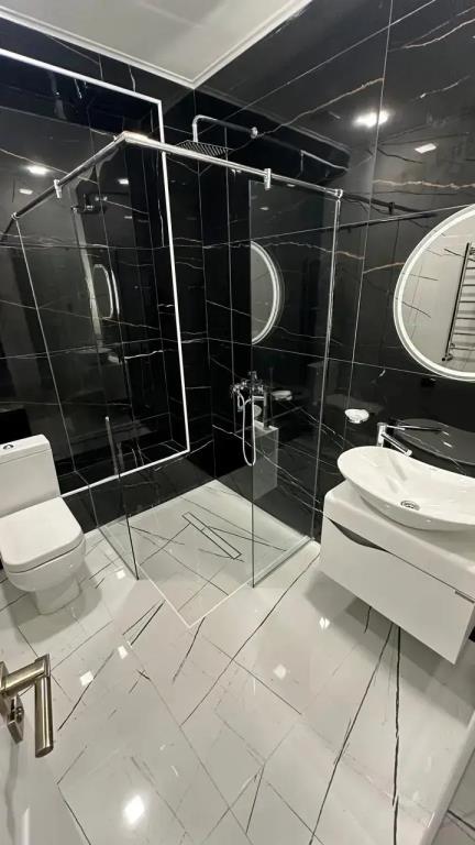Luxe Plaza Hotel 3*