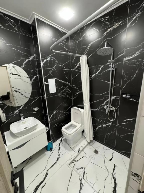 Luxe Plaza Hotel 3*