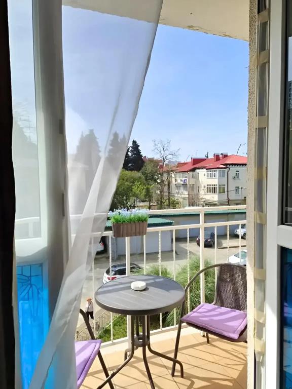2-kh Komn Solnechnaya Storona Per.Gruzinskiy Parkovka Besplatno Flat 0*