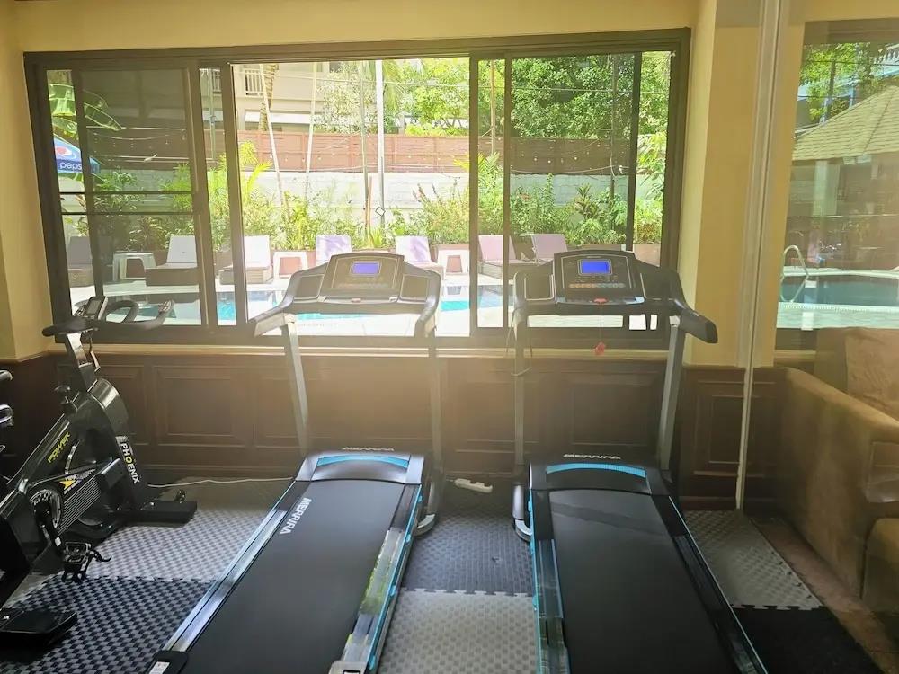 Patong Central Residence & Apartment 0*