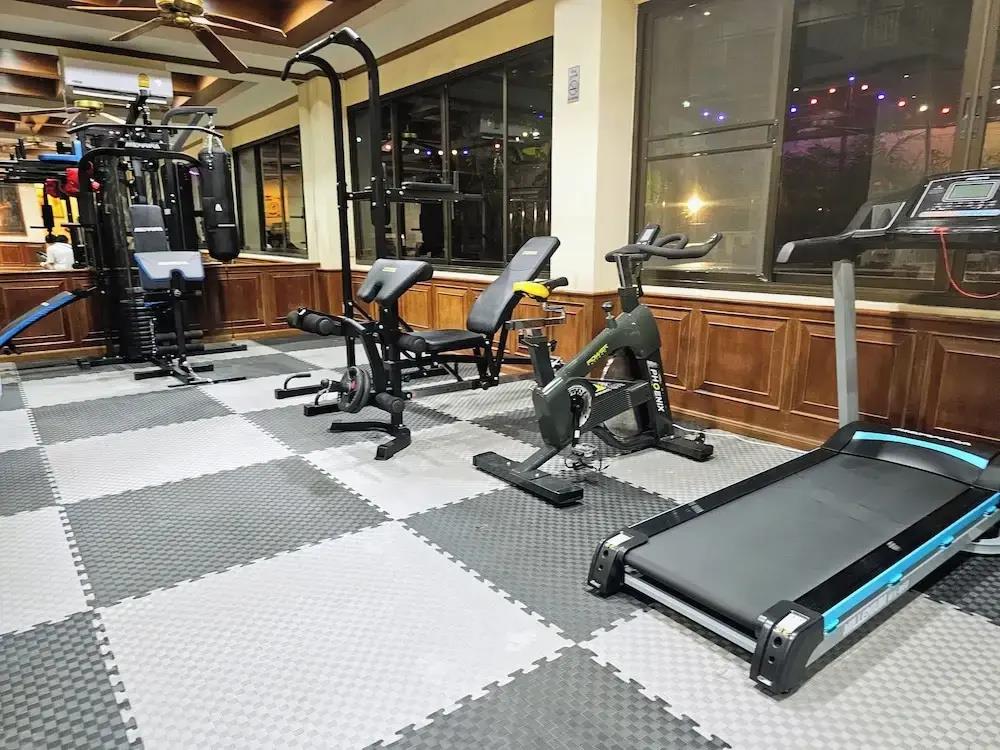 Patong Central Residence & Apartment 0*
