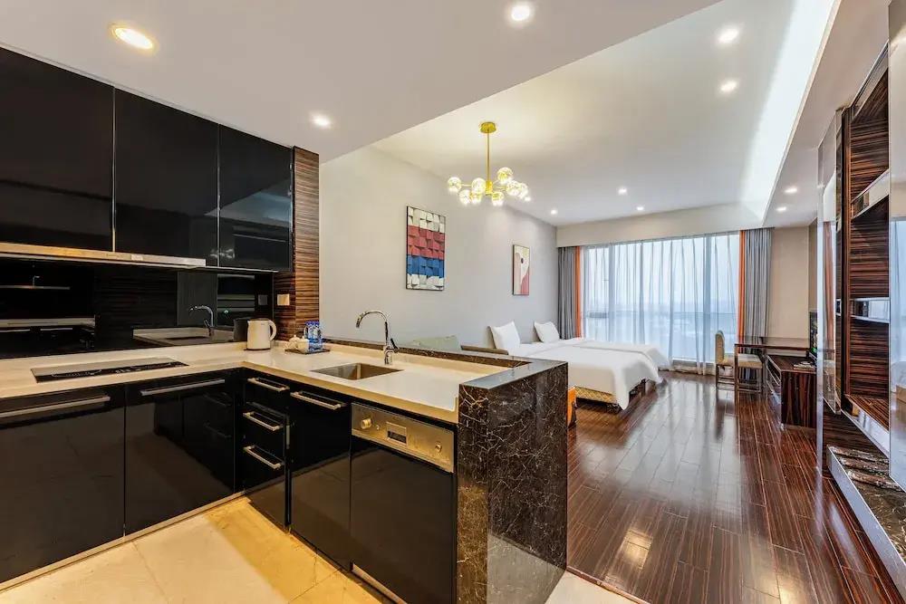 eStay Residence - Poly World Trade Center Guangzhou 0*