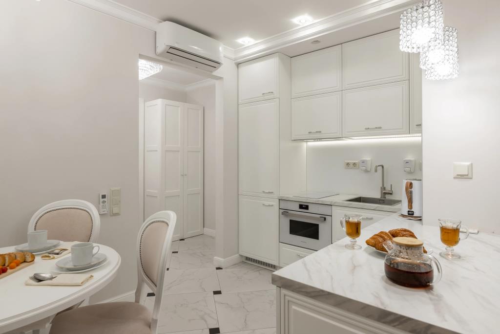 Chetyrekhmestnye S Kukhney Apartments 0*
