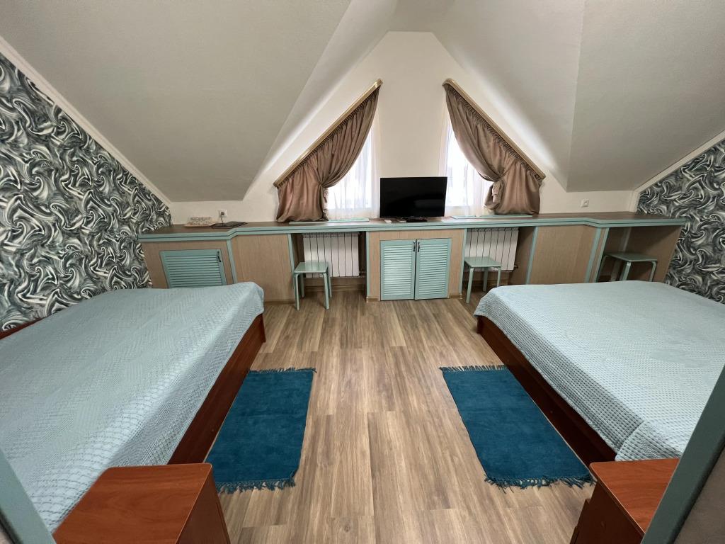 Kolyba Hotel 3*