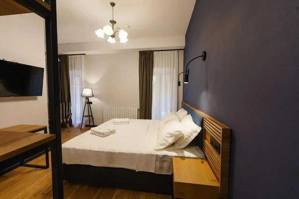Hotel Araki SOLOLAKI 4*
