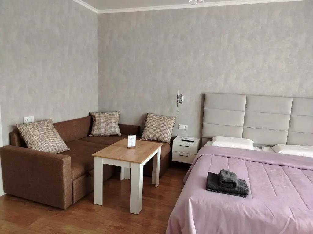 Ochag Hotel 0*