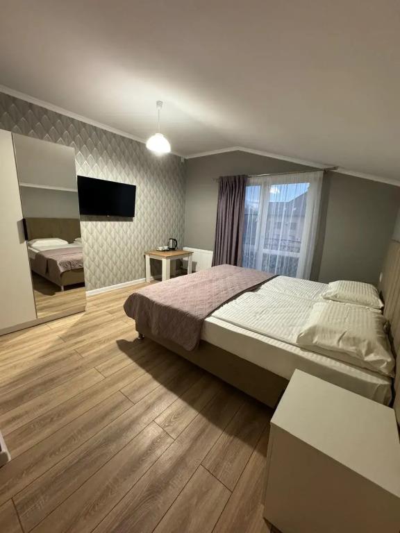 Ochag Hotel 0*