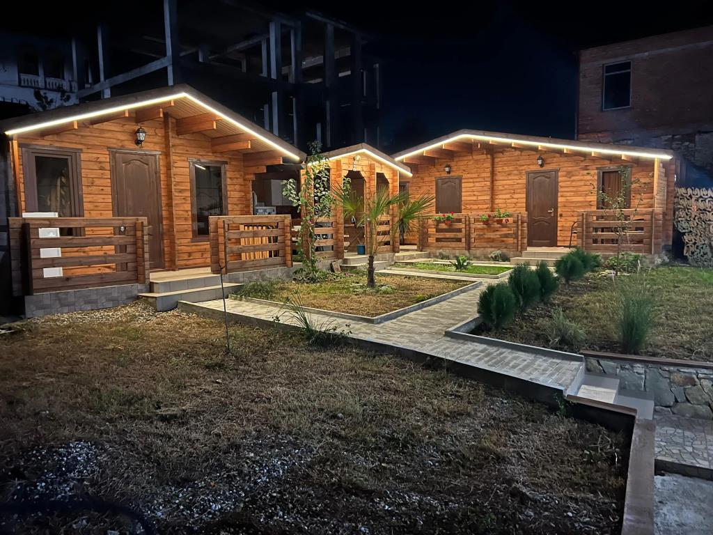 V Gostyakh U Zaura Private house 0*