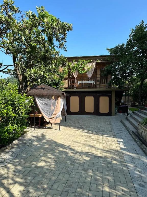V Gostyakh U Zaura Private house 0*