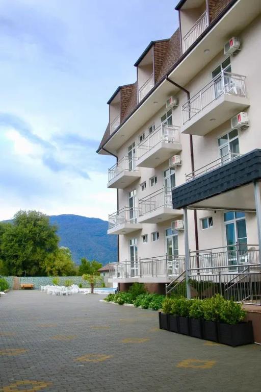 Colibrii Hotel 0*