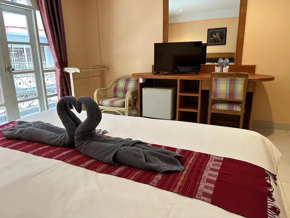 Nid Huahin Hotel 3*