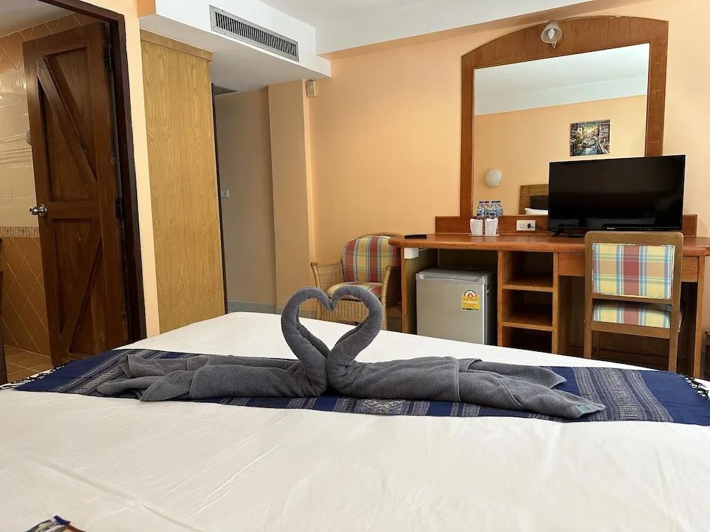 Nid Huahin Hotel 3*