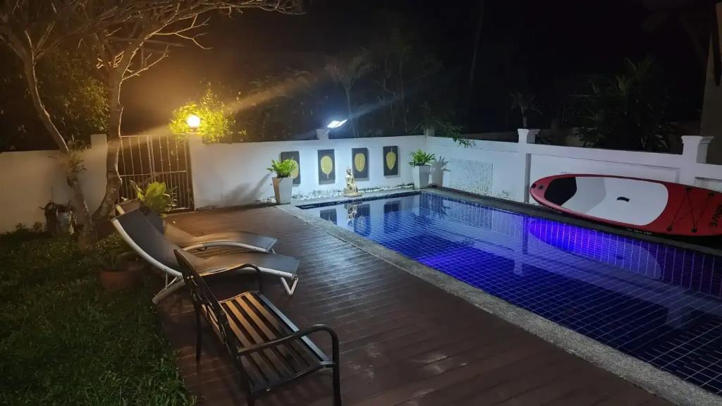 Villa Whitney 0*