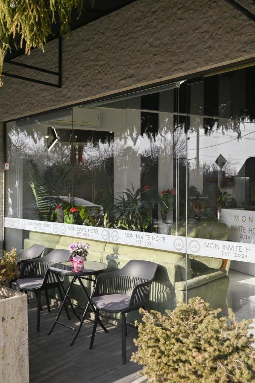 Mon Invite Hotel, Mini-Hotel 2*