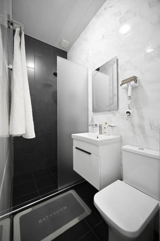 Mon Invite Hotel, Mini-Hotel 2*
