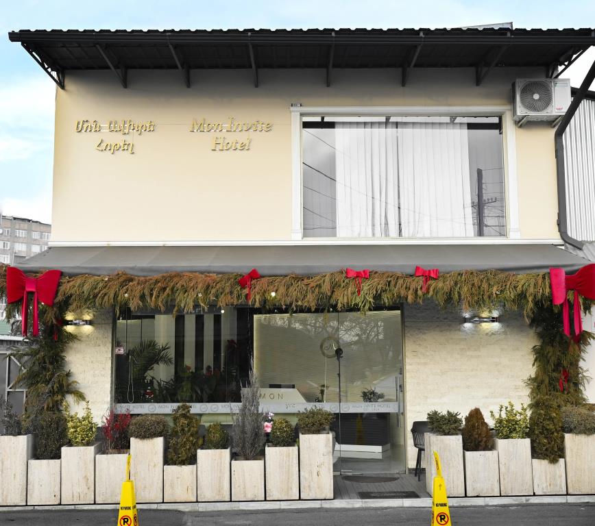 Mon Invite Hotel, Mini-Hotel 2*