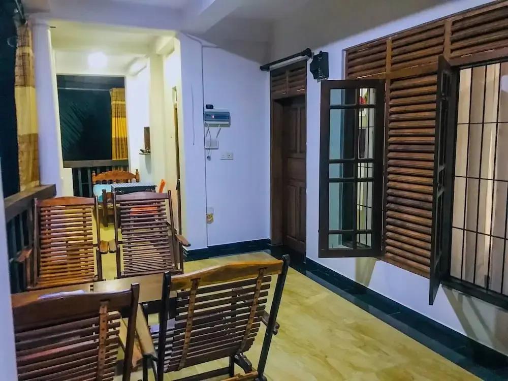Lake View Homestay 3*