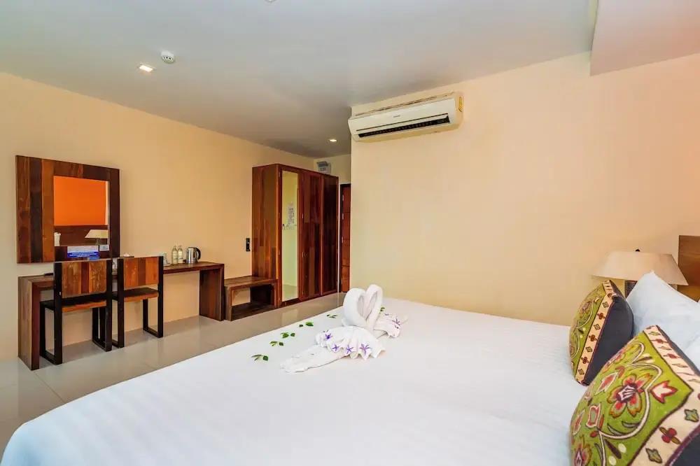 The cheetar Hotel 3*