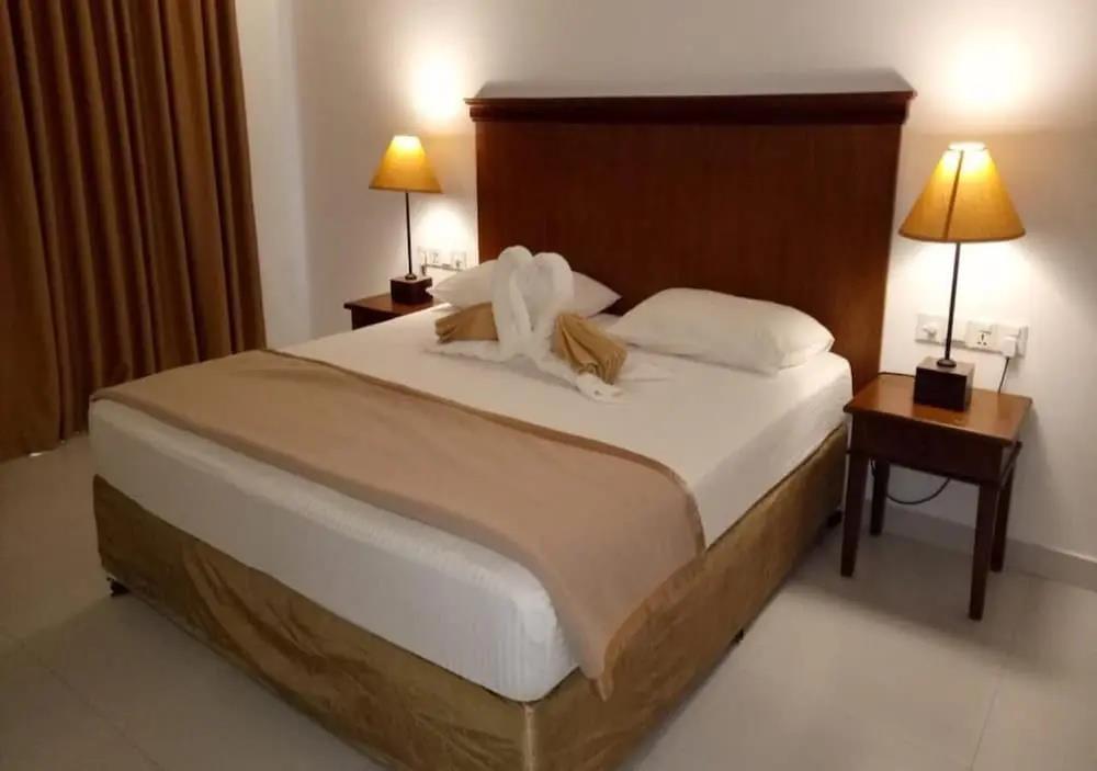 Garden Beach Hotel 3*