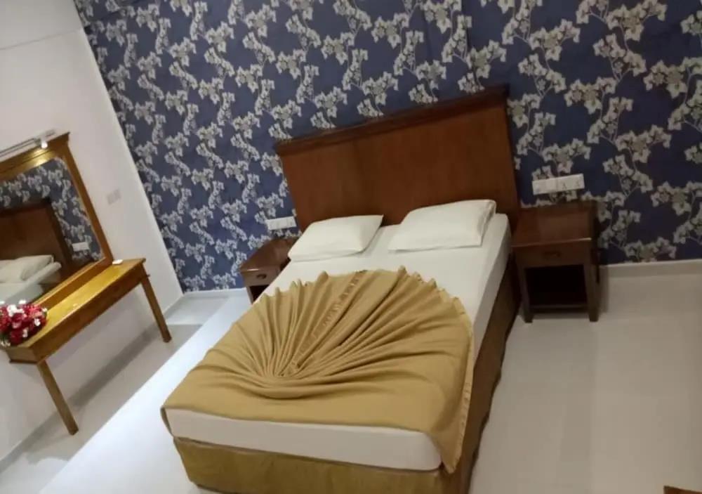 Garden Beach Hotel 3*