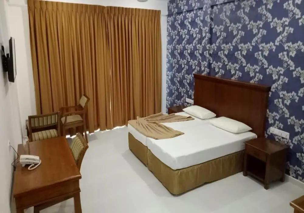 Garden Beach Hotel 3*