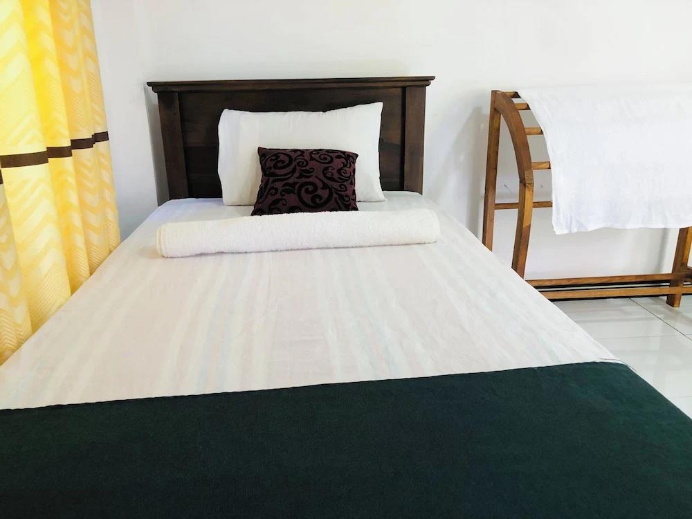 Thuru Sevana Villa 0*