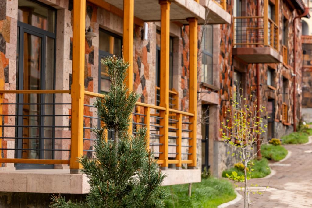 Hotel Red Bridge Yerevan 4*