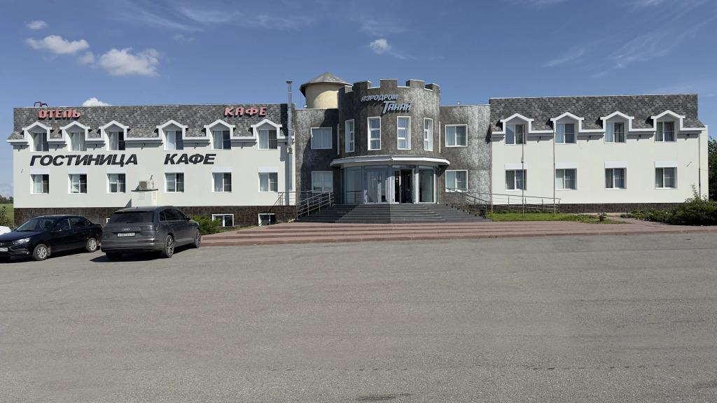 Hotel Aerodrom Tanay 4*