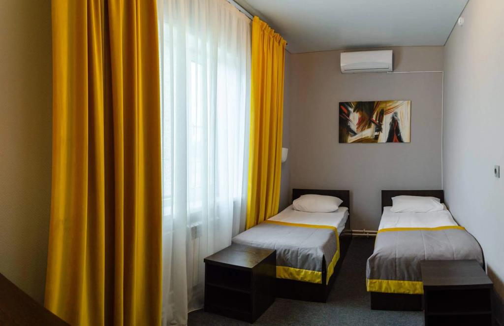 Hotel Aerodrom Tanay 4*