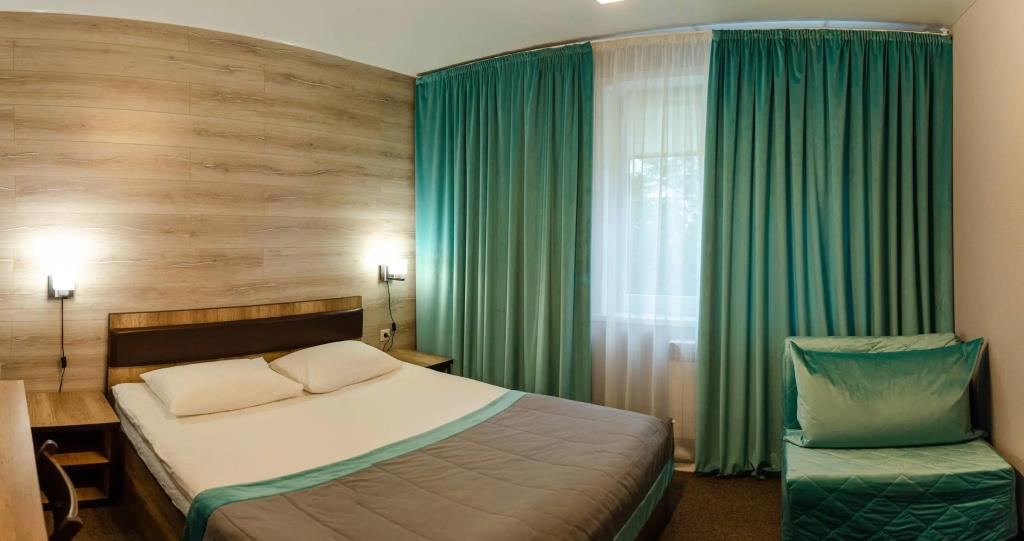 Hotel Aerodrom Tanay 4*