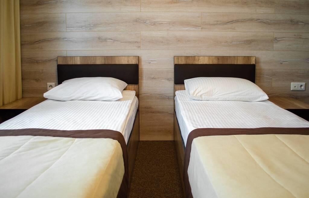 Hotel Aerodrom Tanay 4*