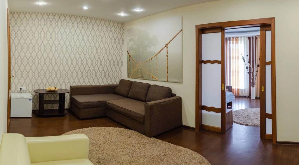 Hotel Aerodrom Tanay 4*
