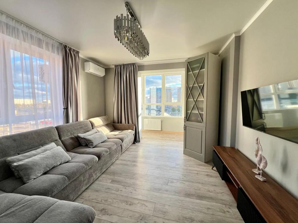 Apartments on 41 Congressional Street 0*