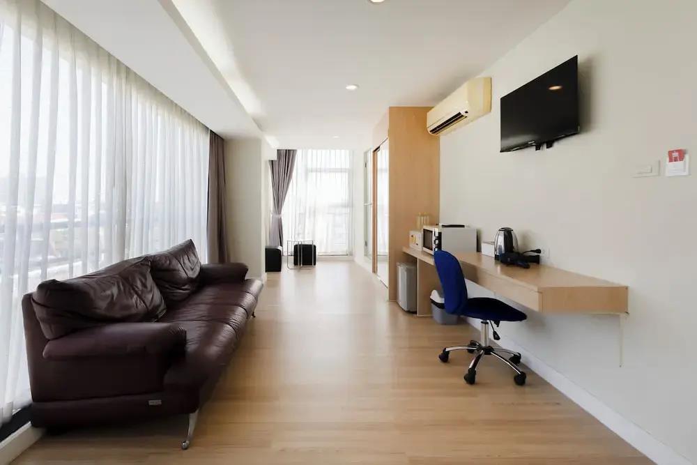 GP House Express Sukhumvit 81 2*
