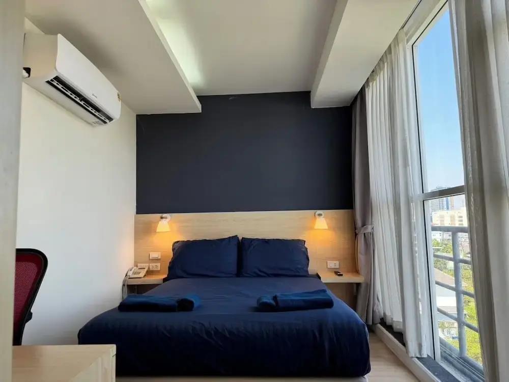 GP House Express Sukhumvit 81 2*