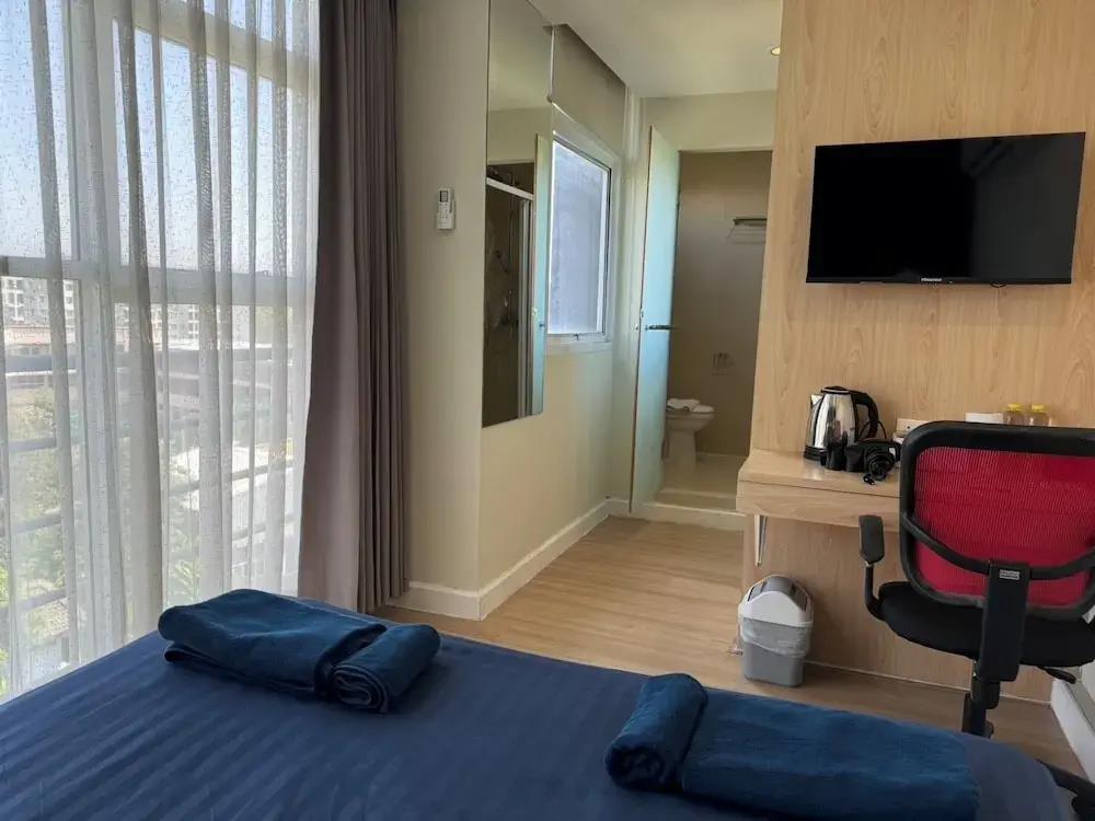 GP House Express Sukhumvit 81 2*