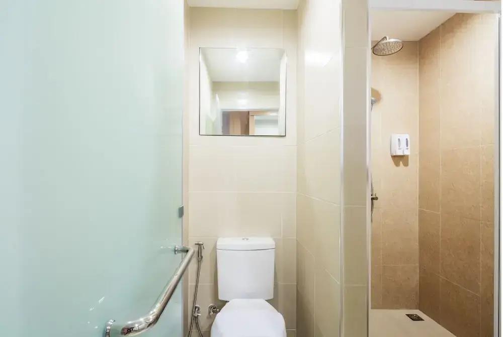 GP House Express Sukhumvit 81 2*
