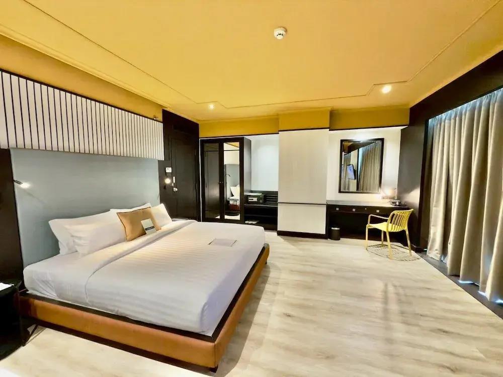 The Quarter Saphan Khwai by UHG 4*