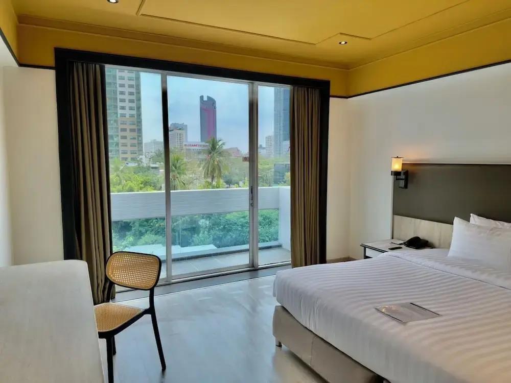 The Quarter Saphan Khwai by UHG 4*