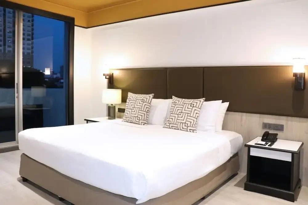 The Quarter Saphan Khwai by UHG 4*