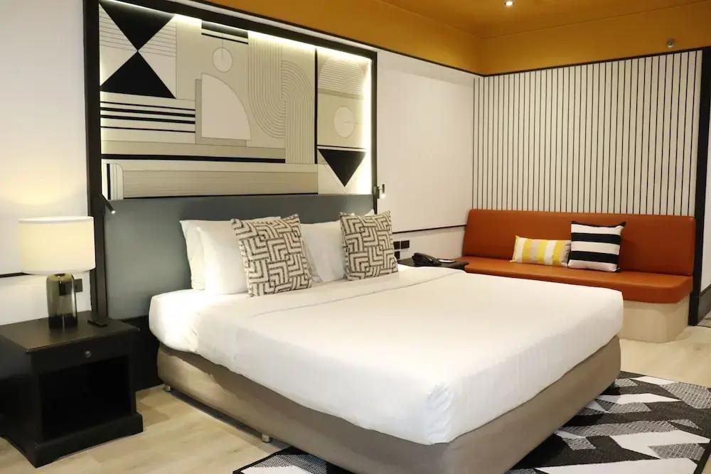 The Quarter Saphan Khwai by UHG 4*