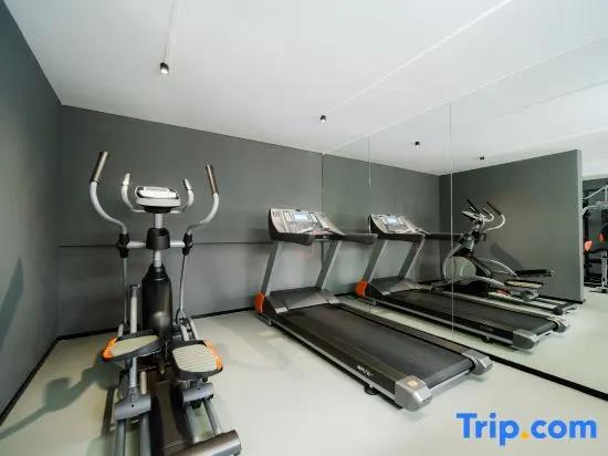 Peng Ke Boutique Hotel Shenzhen Baoneng Center Sungang Subway Station Branch 0*
