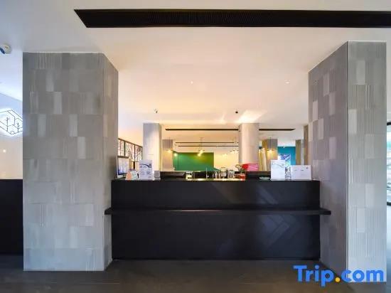 Peng Ke Boutique Hotel Shenzhen Baoneng Center Sungang Subway Station Branch 0*
