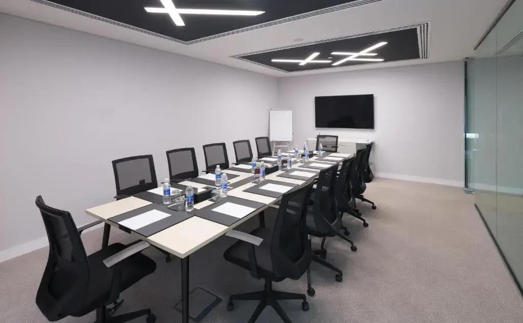 Studio M Muscat 3*