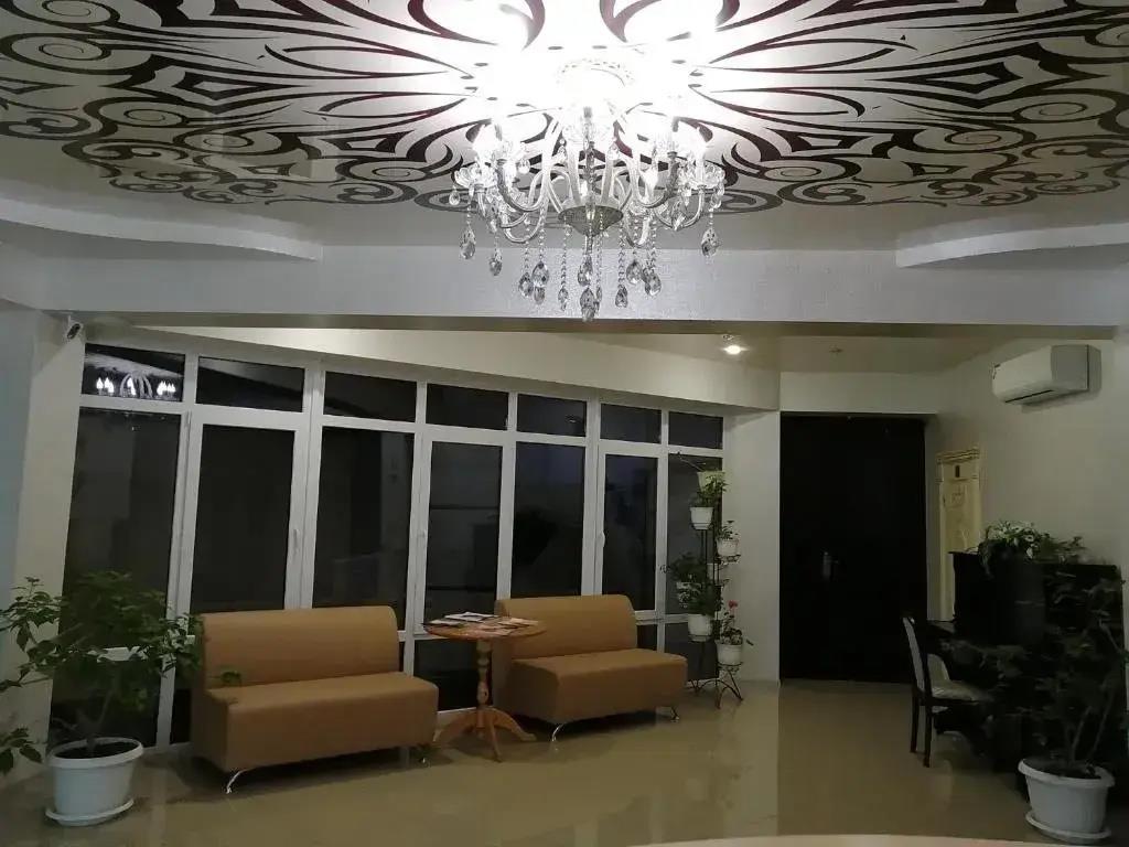 Триумф (Лазаревское) 0*