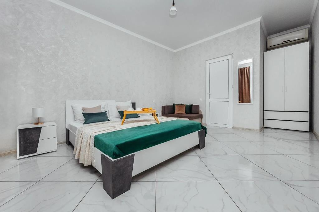 Bronau Elina Mini-hotel 0*