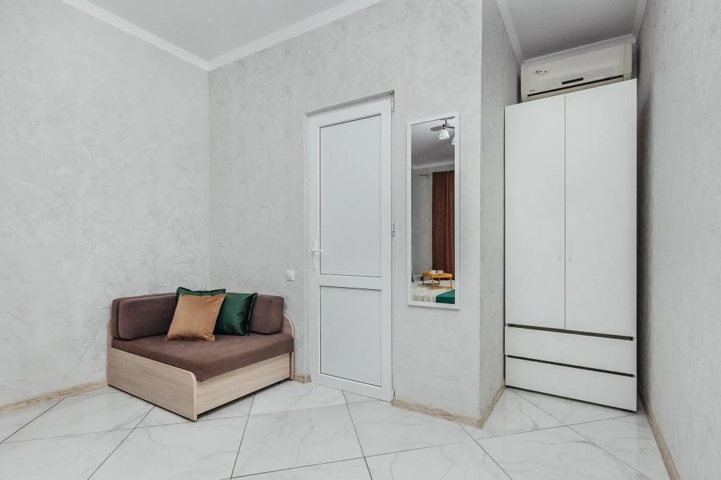 Bronau Elina Mini-hotel 0*