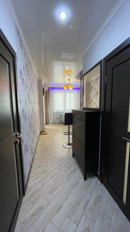 V Gelendzhike S Vidom Na Gory Flat 0*