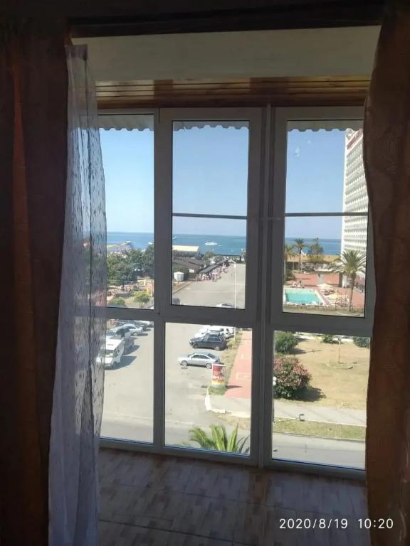 Odnokomnatnaya s Vidom na More na Ulitse Abazgaa 49/1 Flat 0*