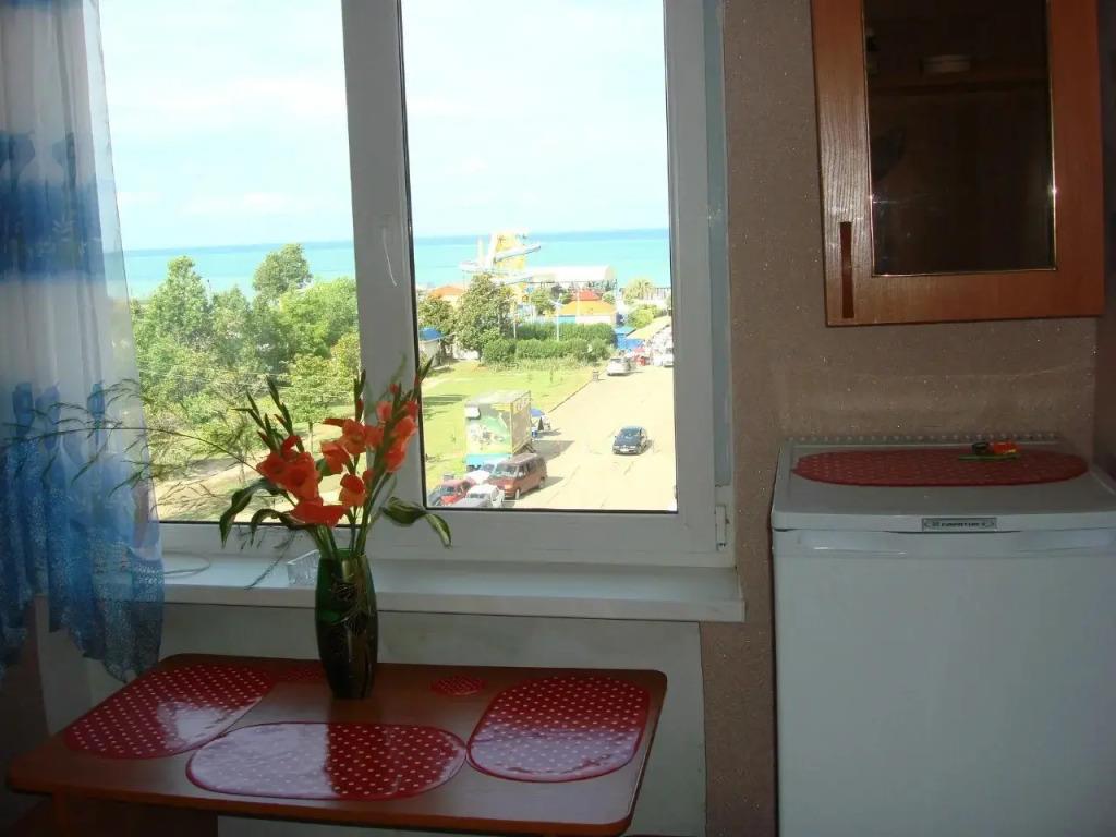 Odnokomnatnaya s Vidom na More na Ulitse Abazgaa 49/1 Flat 0*